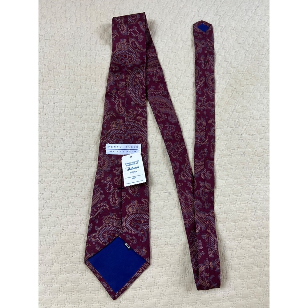 Perry Ellis‎ Portfolio Paisley Silk Tie 3.5"W 54"L NWT Vintage Deadstock